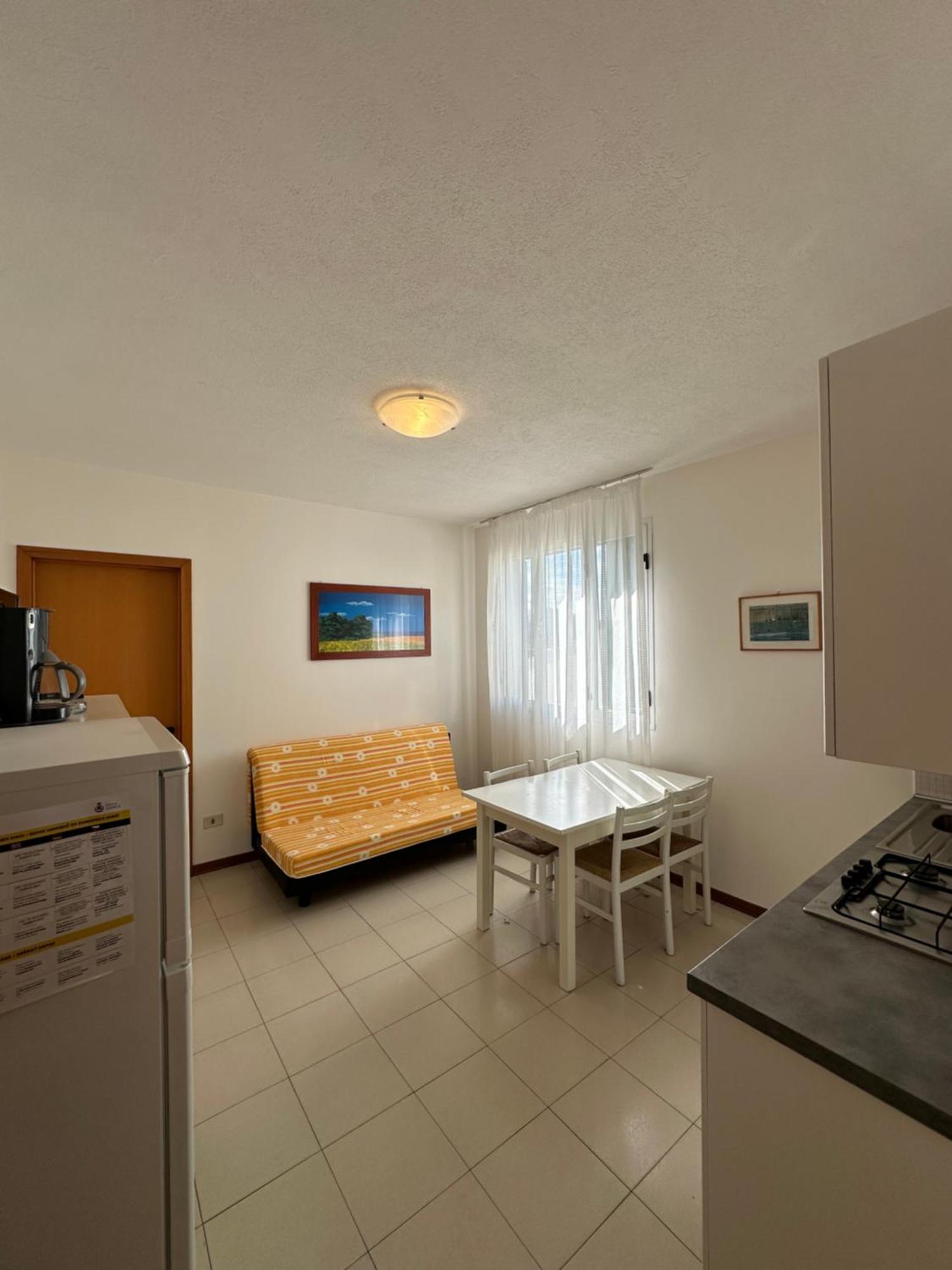 Villaggio Luna Swimmingpool- Agenzia Cocal กาออร์เล ภายนอก รูปภาพ