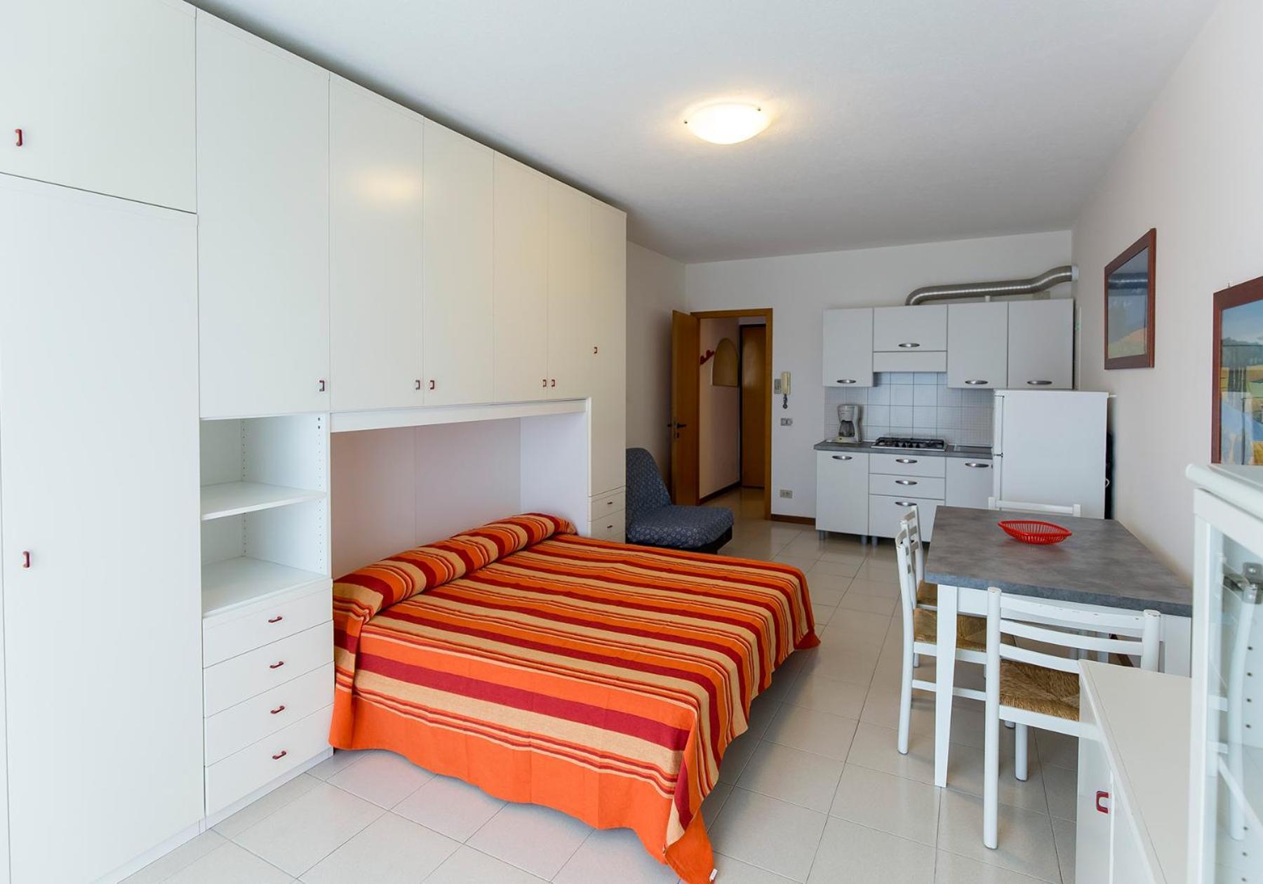 Villaggio Luna Swimmingpool- Agenzia Cocal กาออร์เล ภายนอก รูปภาพ