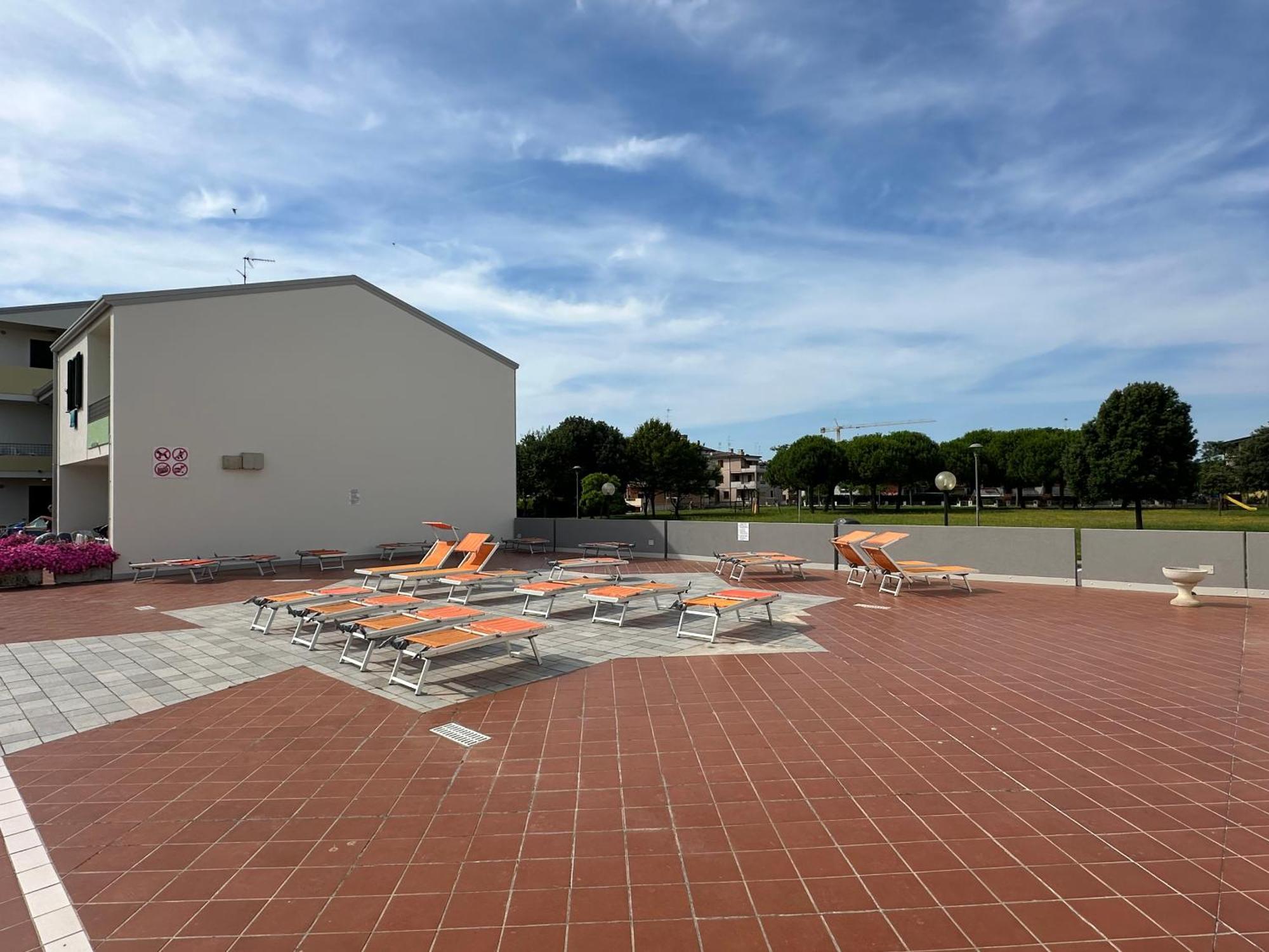 Villaggio Luna Swimmingpool- Agenzia Cocal กาออร์เล ภายนอก รูปภาพ
