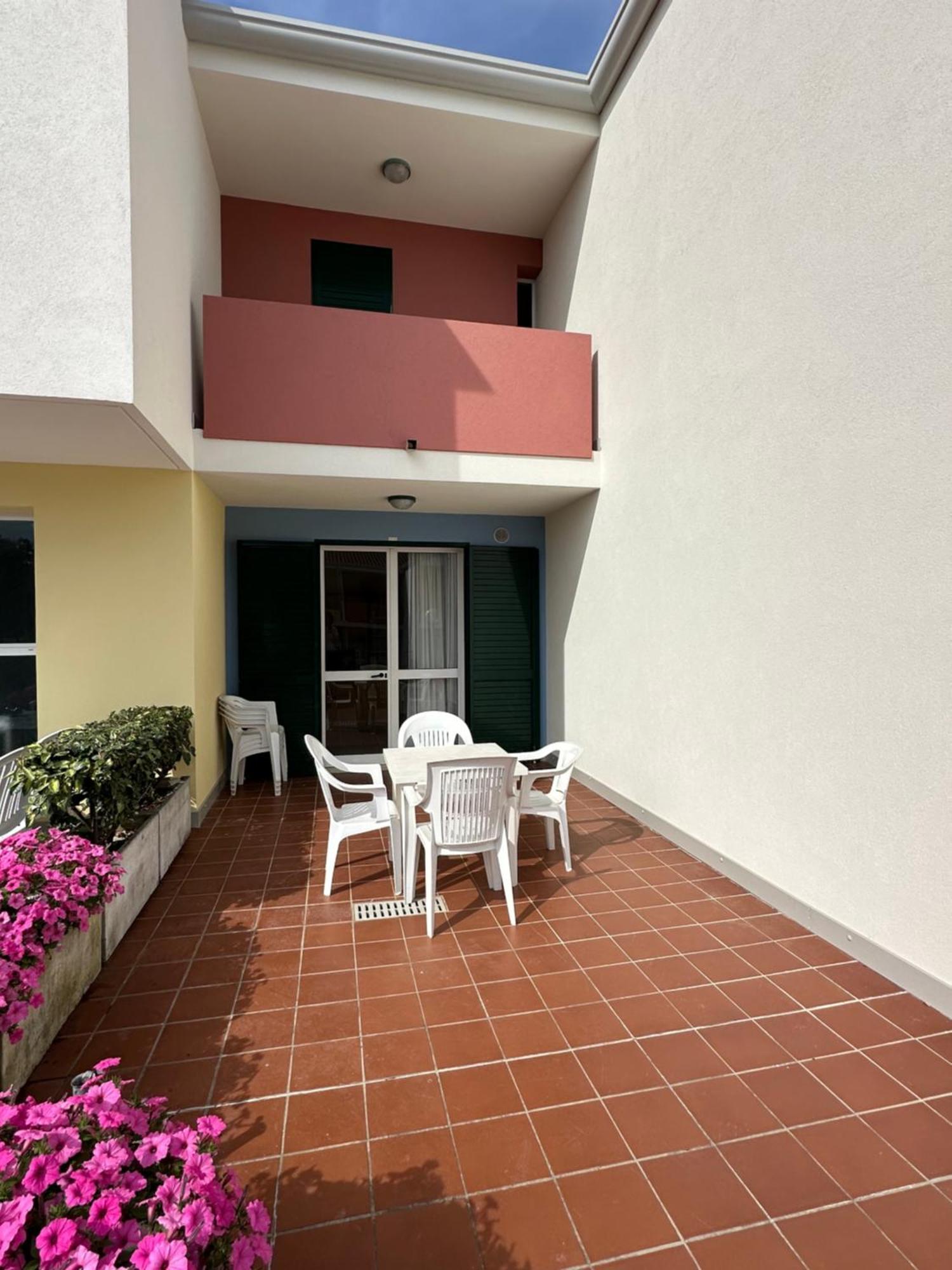 Villaggio Luna Swimmingpool- Agenzia Cocal กาออร์เล ภายนอก รูปภาพ