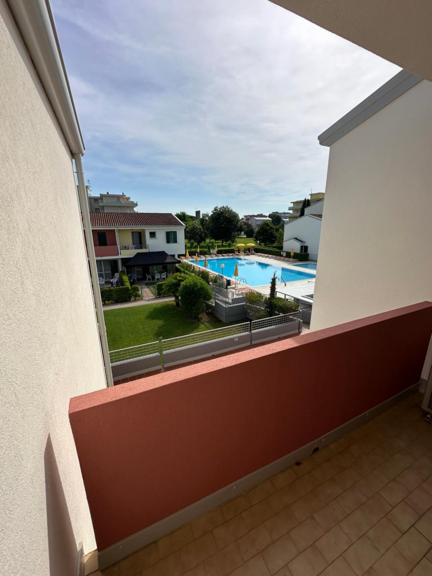 Villaggio Luna Swimmingpool- Agenzia Cocal กาออร์เล ภายนอก รูปภาพ